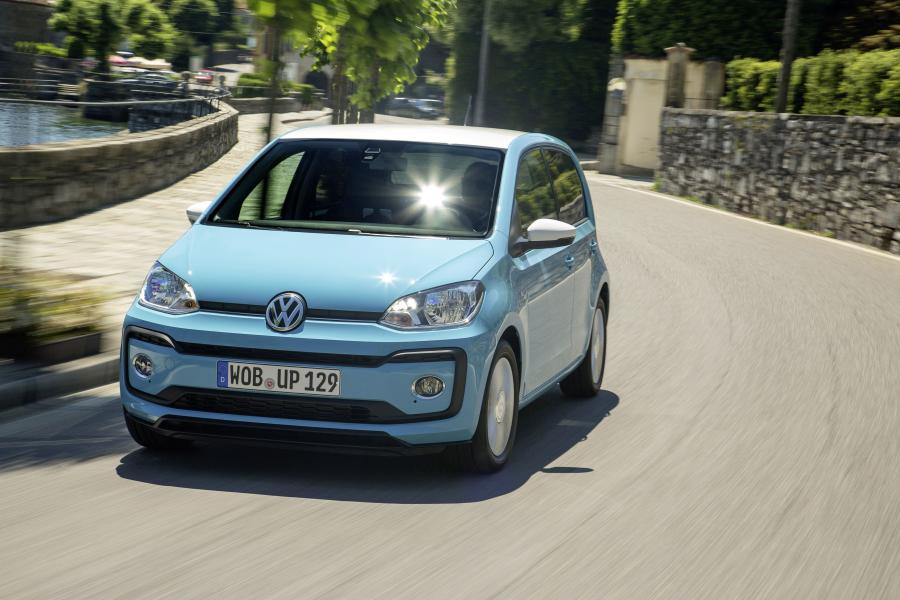  Volkswagen up! 5-Door 2016 года  (фото 22 из 26)